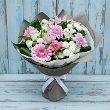 Букет цветов из:  Герберы, Альстромерии и Хризантемы в Новый Быт