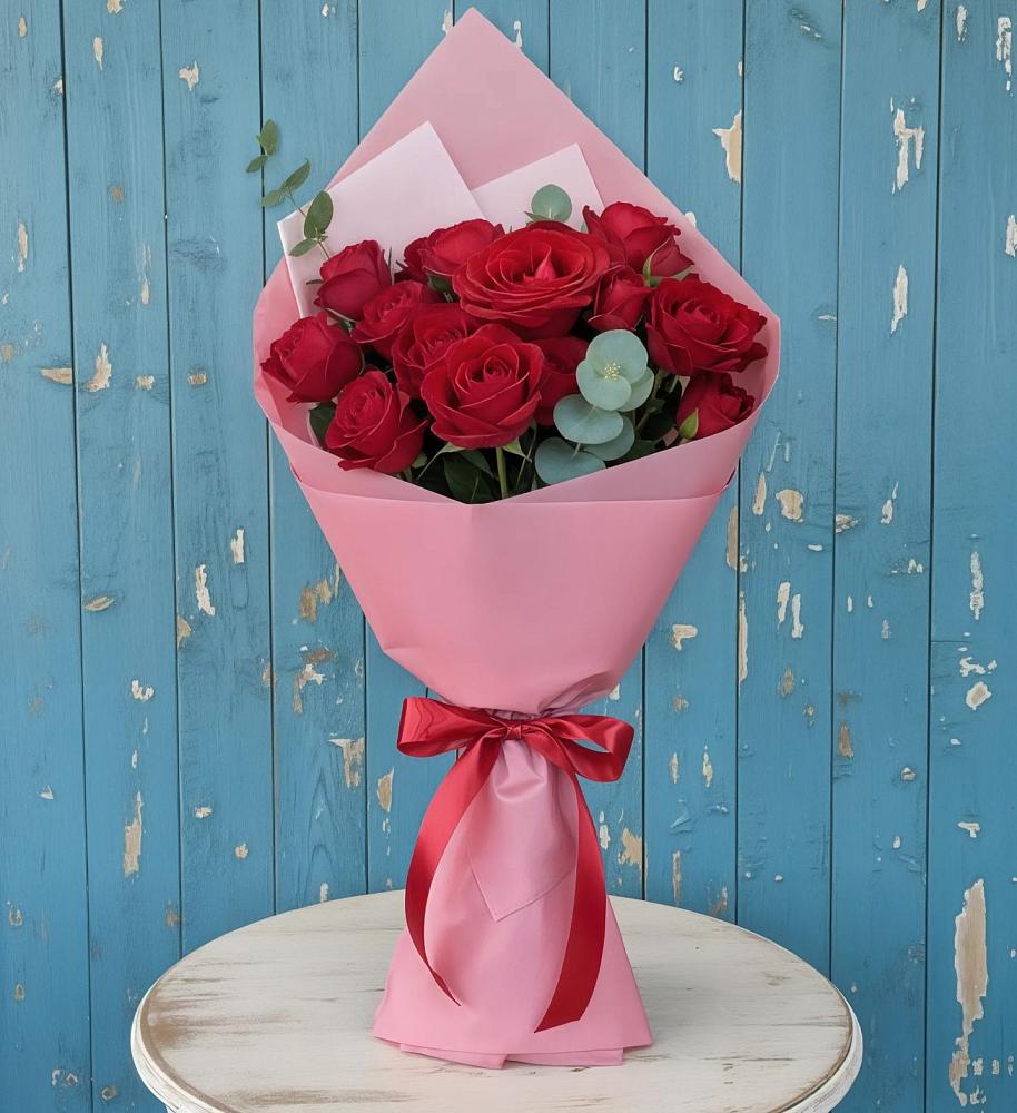 Букет цветов из: Розы в Новый Быт