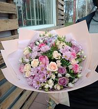 Букет цветов из:  Розы и Хризантемы #REPLACE_PRED# Новый Быт