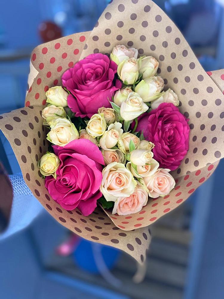 Букет цветов из: Розы в Новый Быт