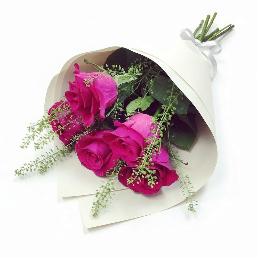 Букет цветов из: Розы в Новый Быт