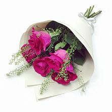 Букет цветов из:  Розы #REPLACE_PRED# Новый Быт