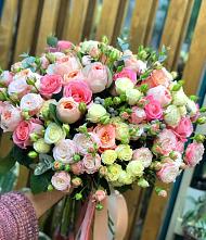Букет цветов из:  Розы #REPLACE_PRED# Новый Быт