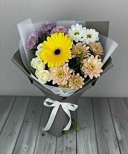 Букет цветов из:  Розы, Герберы и Хризантемы в Новый Быт