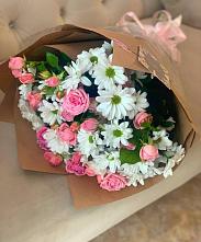 Букет цветов из:  Розы и Хризантемы #REPLACE_PRED# Новый Быт
