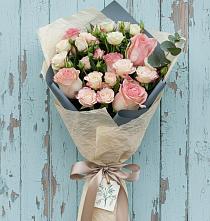 Букет цветов из:  Розы в Новый Быт