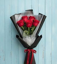 Букет цветов из:  Розы в Новый Быт